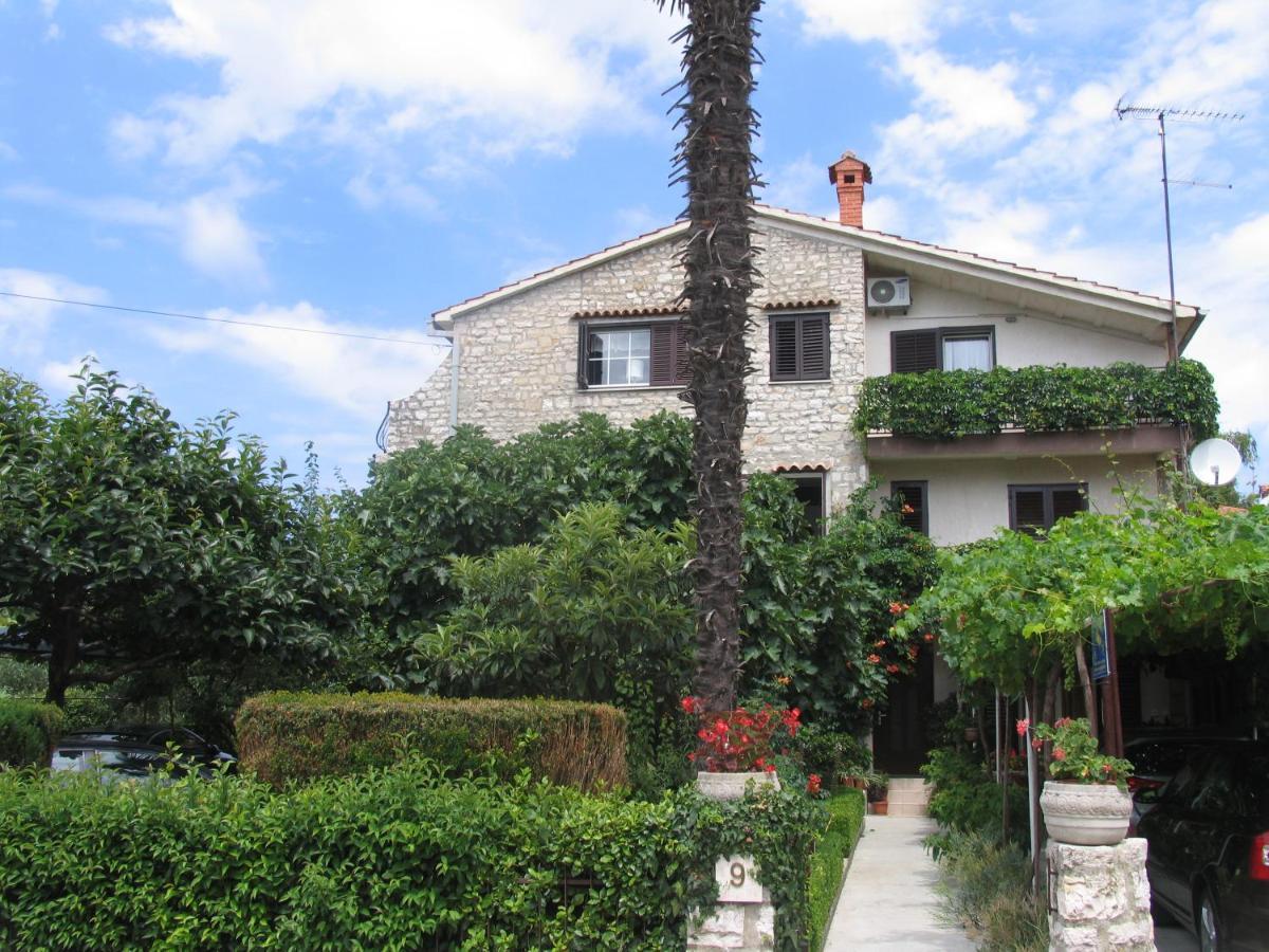 Rooms Ena Rovinj Luaran gambar