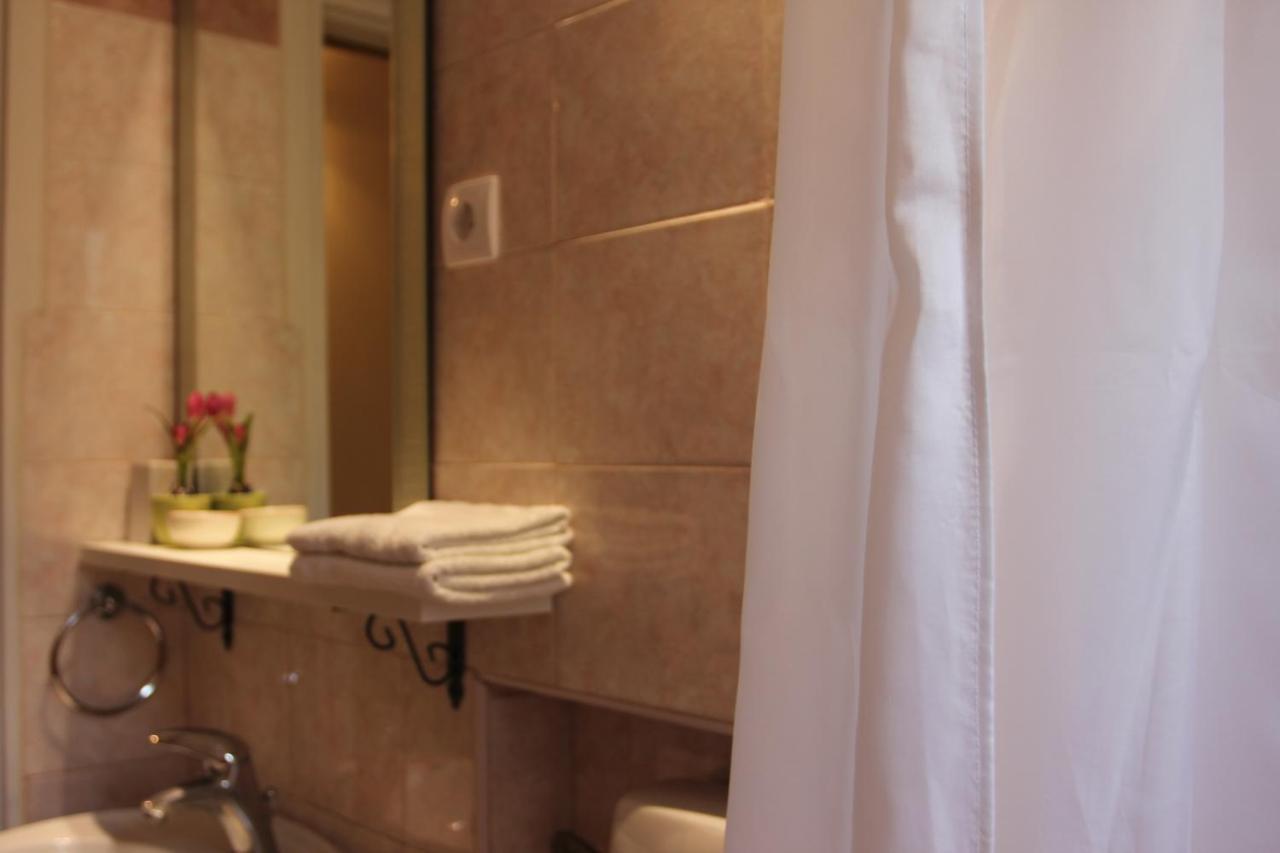 Rooms Ena Rovinj Luaran gambar