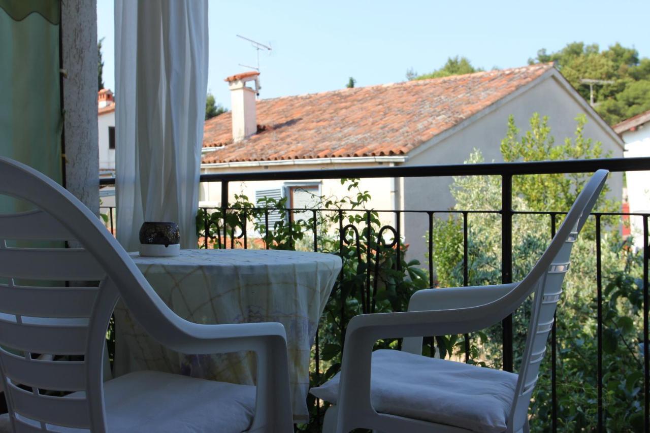 Rooms Ena Rovinj Luaran gambar